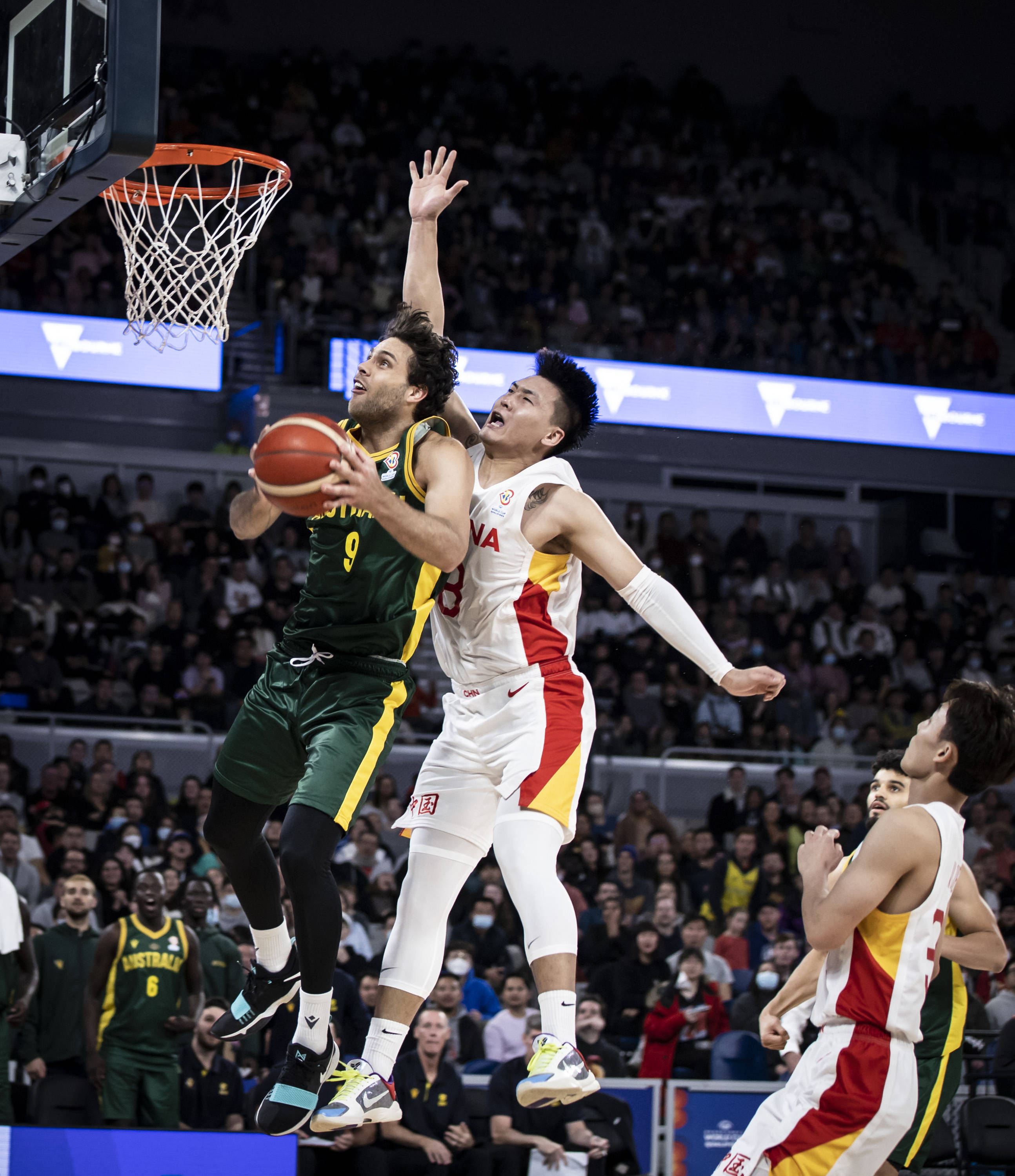 半岛体育-Uzi赛事官方发布关键助攻新规，澳大利亚队争议不断！-半岛体育