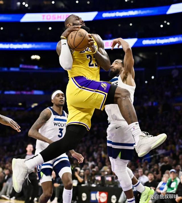 半岛体育-包含Ming巅峰对决，詹姆斯与90激战日本队分钟，突破纪录胜负难料！的词条-半岛体育