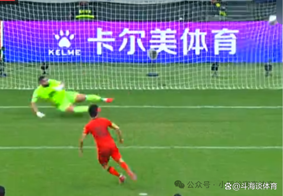 半岛体育-梅西在中国队比赛中逆转，出色防守引发热议！的简单介绍-半岛体育